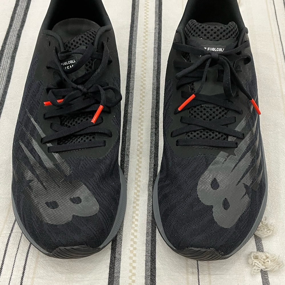 Mens New Balance running shoes